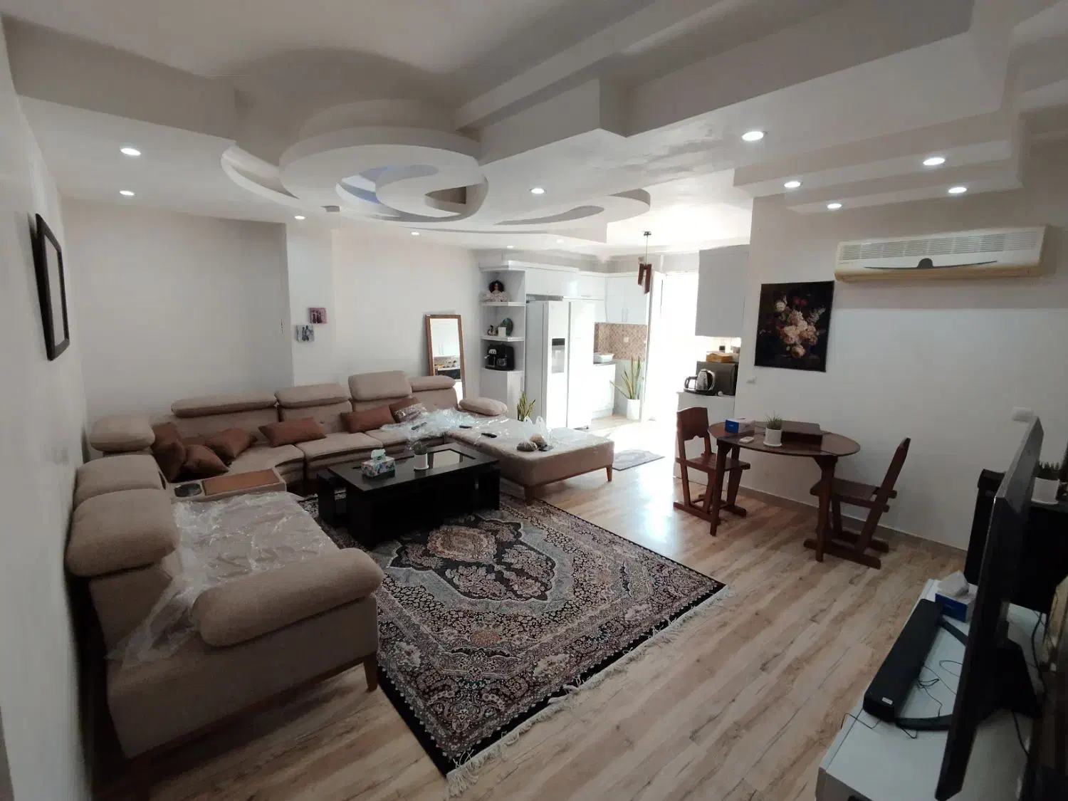 اپارتمان۸۰ متری /فول/فرهنگیان/رودکی/املاک روشندل|فروش آپارتمان|بجنورد, |دیوار