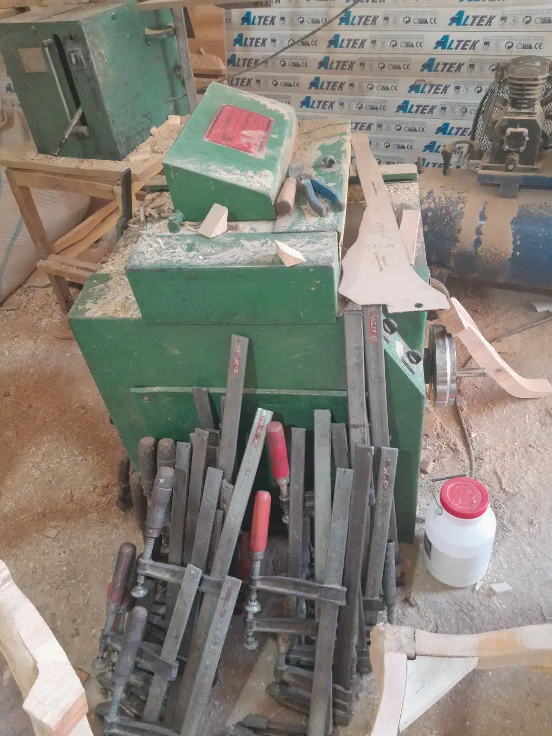 فروش یکجا دستگاهای نجاری|ابزارآلات|گلستان (تهران), |دیوار