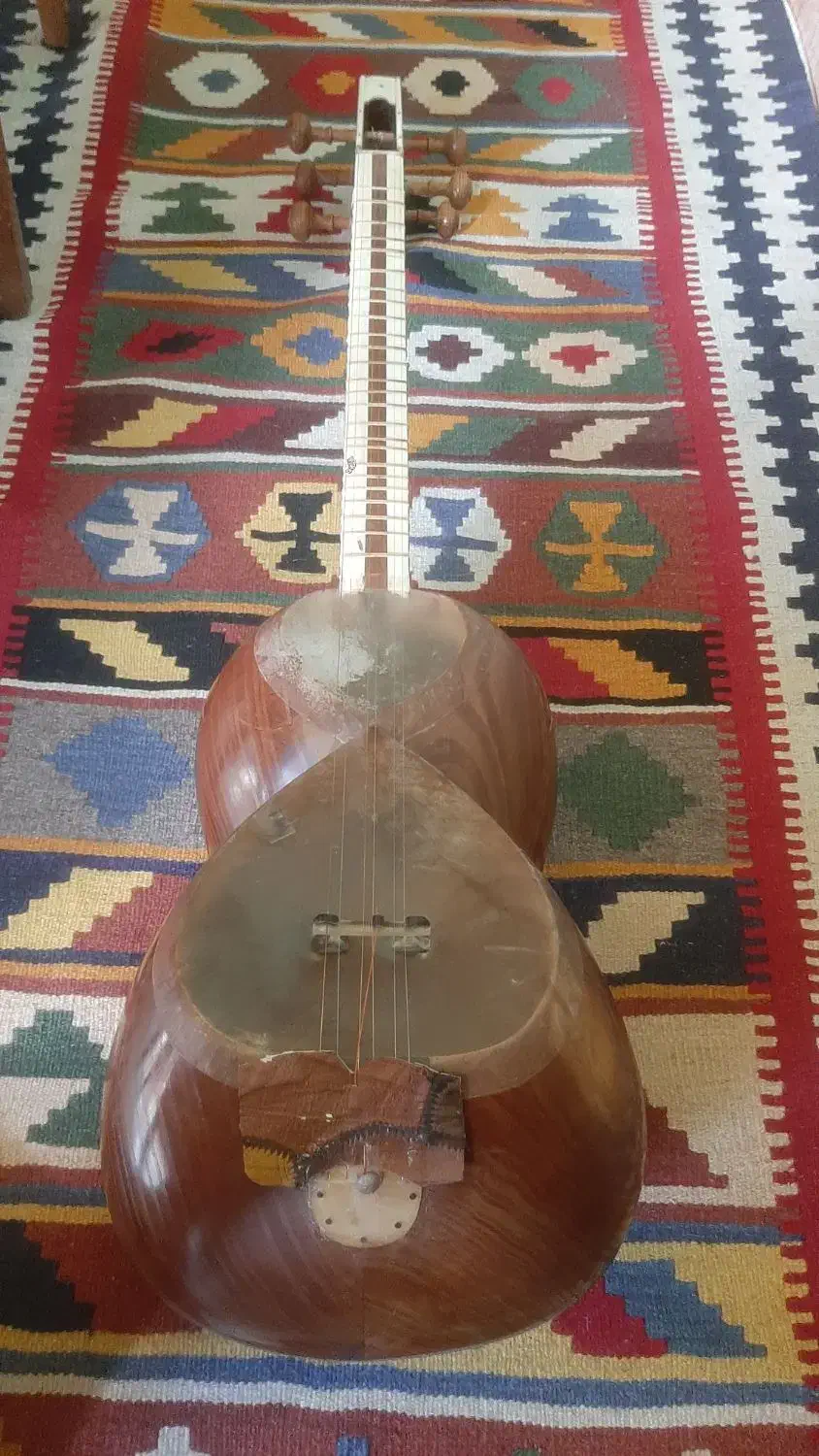 تار|سازهای سنتی|بروجرد, |دیوار