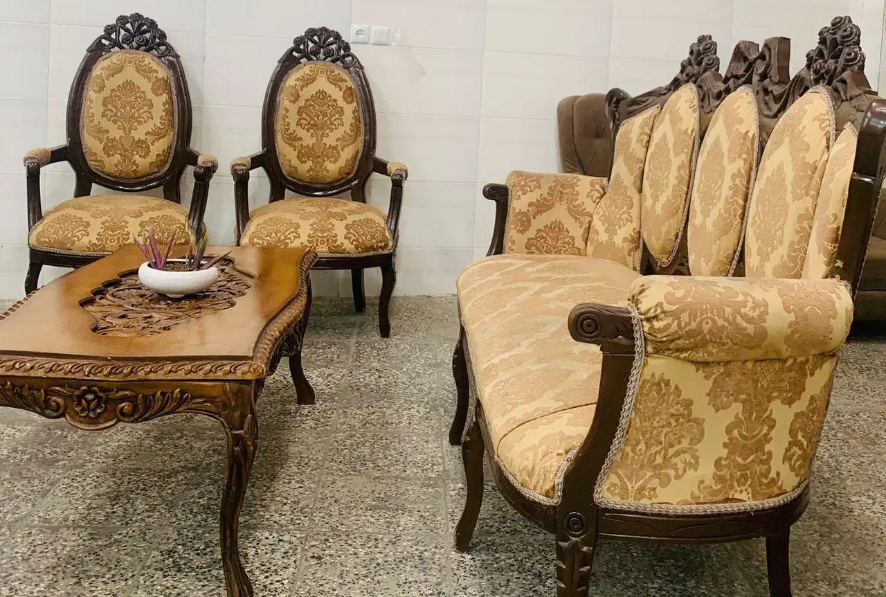 مبل کلاسیک استوک|مبلمان خانگی و میز عسلی|لنجان, |دیوار