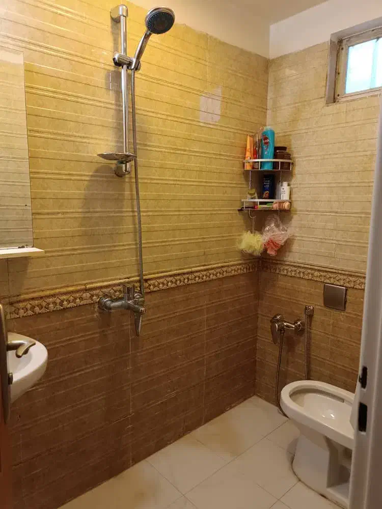 آپارتمان ۹۰ متری دو خوابه پارکینگ دار