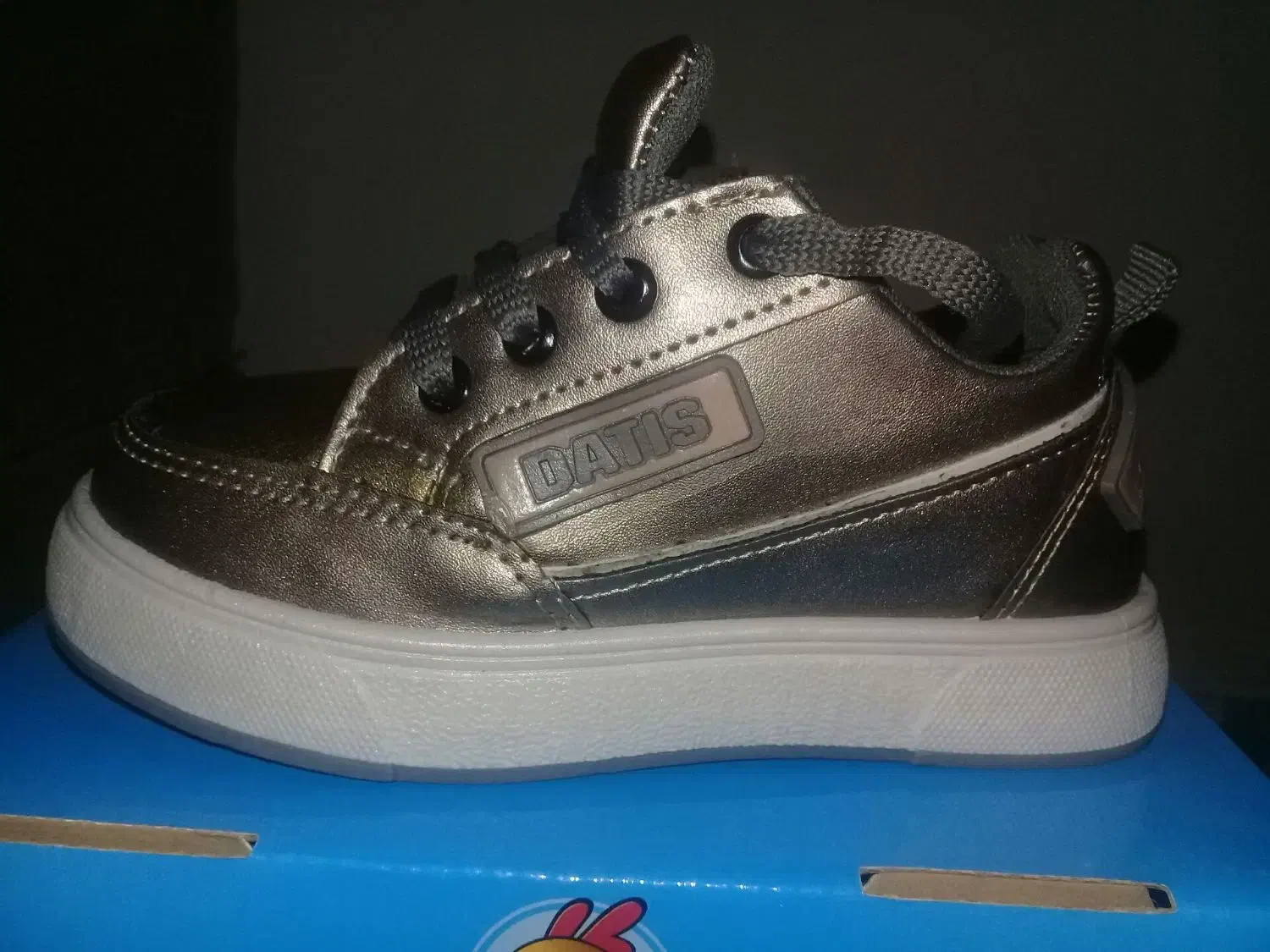 کفش|کیف، کفش، کمربند|شادگان, |دیوار