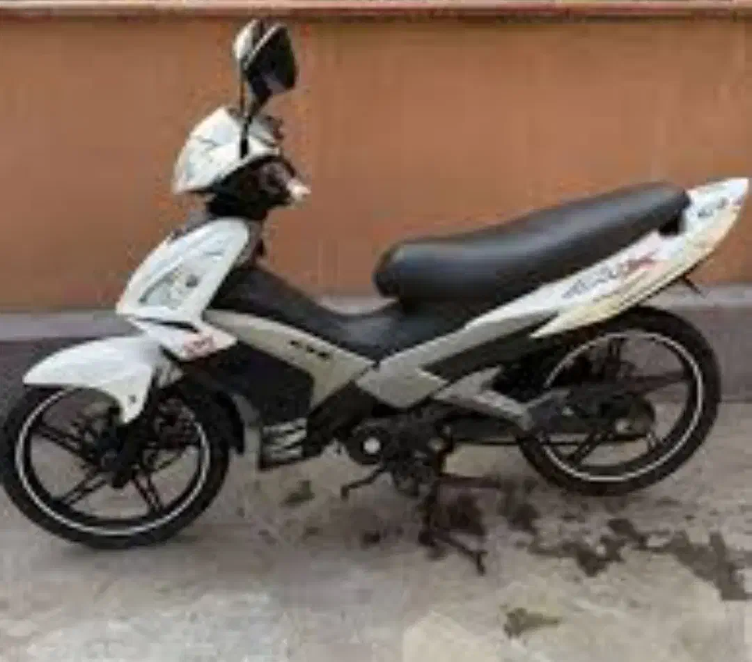 انرژی بی کلاج|موتورسیکلت|نجف‌آباد, ۲۲ بهمن|دیوار