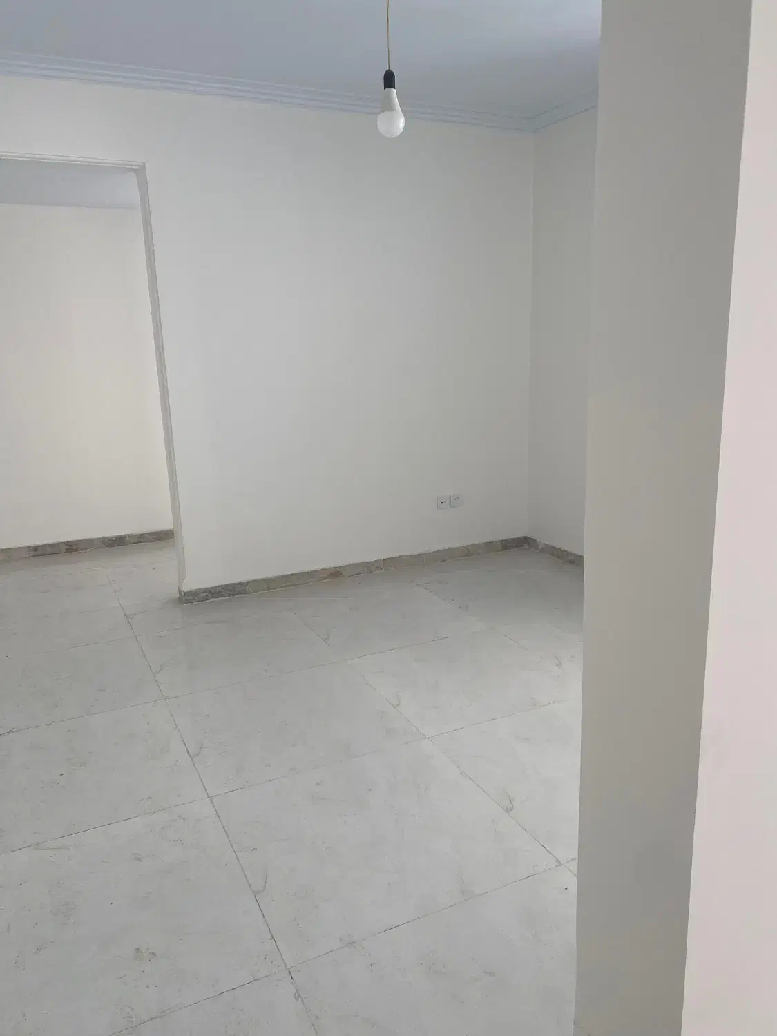 شهید عراقی۱۸۰متر شبیه ویلا