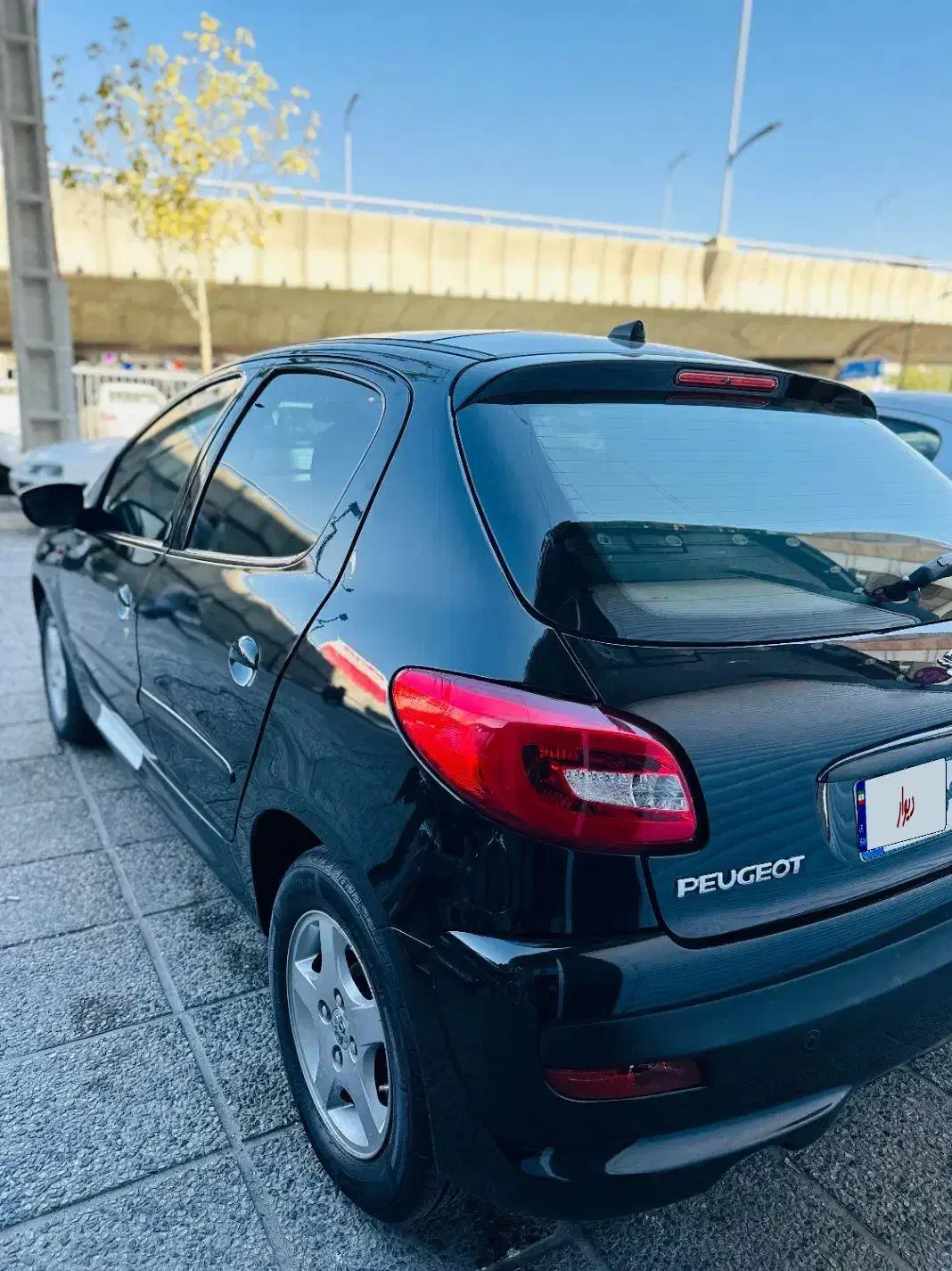 پژو ۲۰۷ اتومات پانورما|خودرو سواری و وانت|شیراز, فرهنگ شهر|دیوار