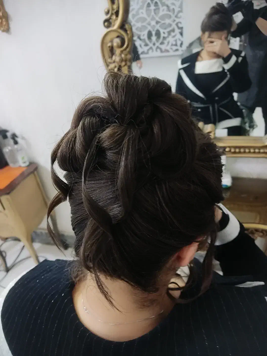 صافی مو .رنگ ومش.دکلره .شیدینگ .فیبروز خط چشم|خدمات آرایشگری و زیبایی|اردبیل, |دیوار