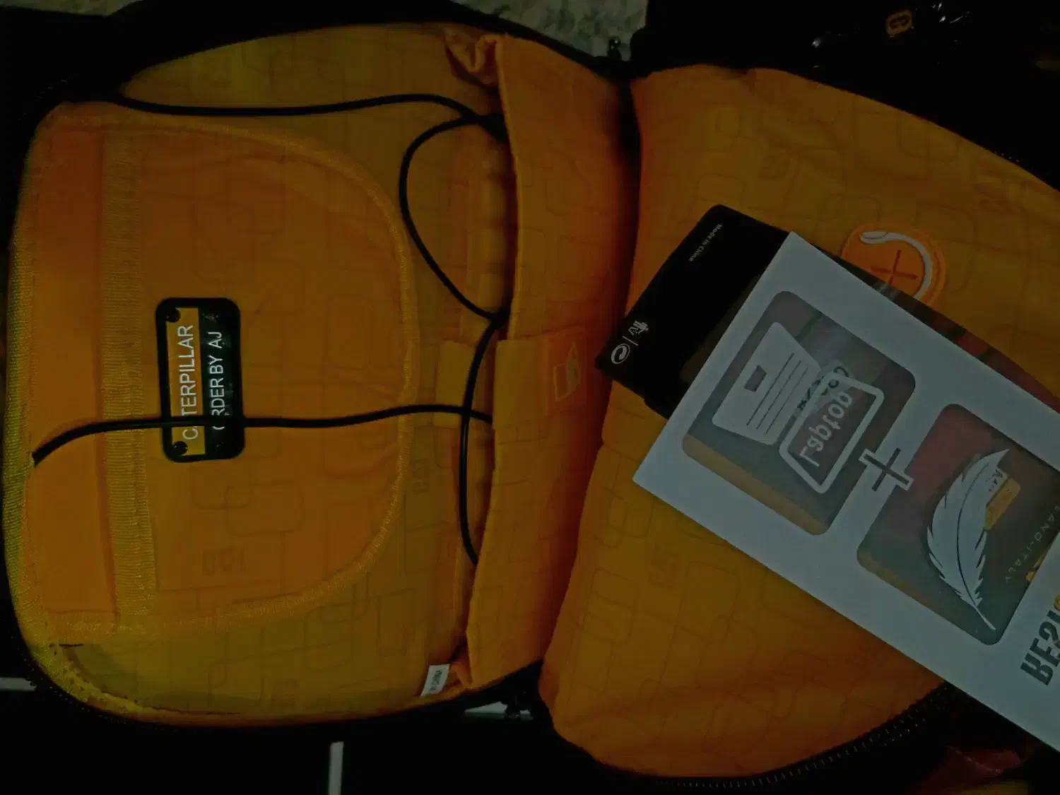 کوله پشتی CAT|کیف، کفش، کمربند|اصفهان, بهارستان (مخابرات)|دیوار