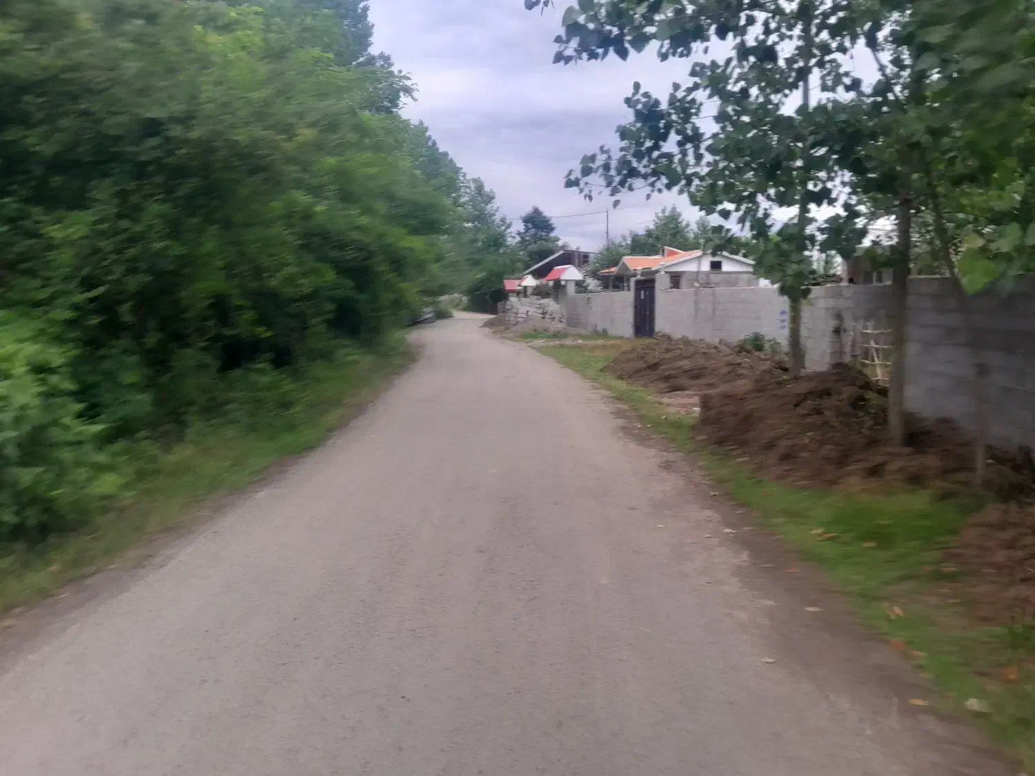 فروش ۵۰۰مترزمین با دو مجوز ساخت|فروش زمین و ملک کلنگی|طاهرگوراب, |دیوار