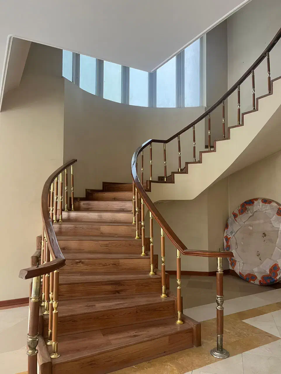 زعفرانیه ۷۰۰ متر ملک با جواز پرداخت شده بقیمت|فروش زمین و ملک کلنگی|تهران, زعفرانیه|دیوار