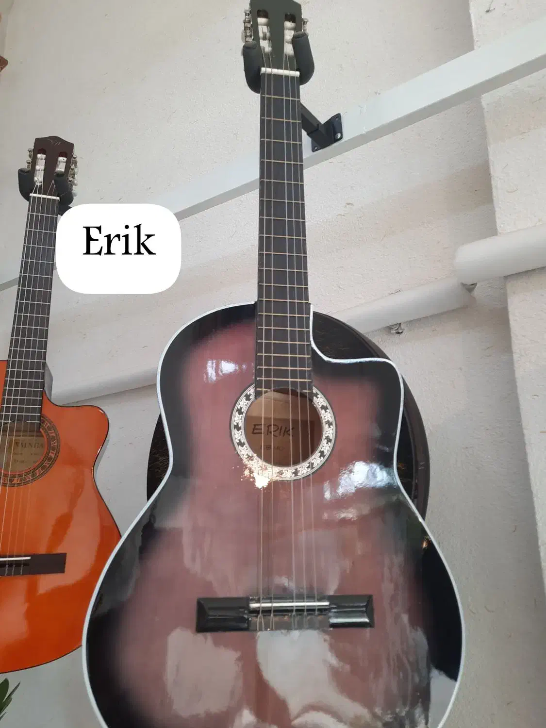 گیتار کارکرده|گیتار، بیس، امپلیفایر|مینودشت, |دیوار