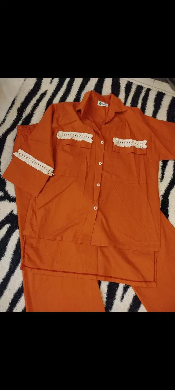 لباس ست|لباس|کاشان, مفتح|دیوار