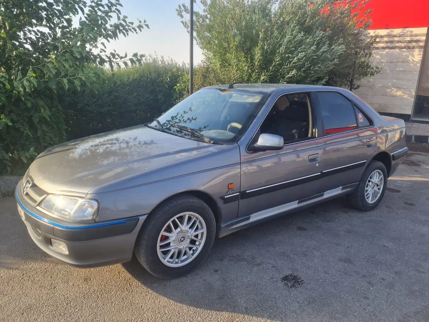 ماشین پژو پارس|خودرو سواری و وانت|بهار, |دیوار