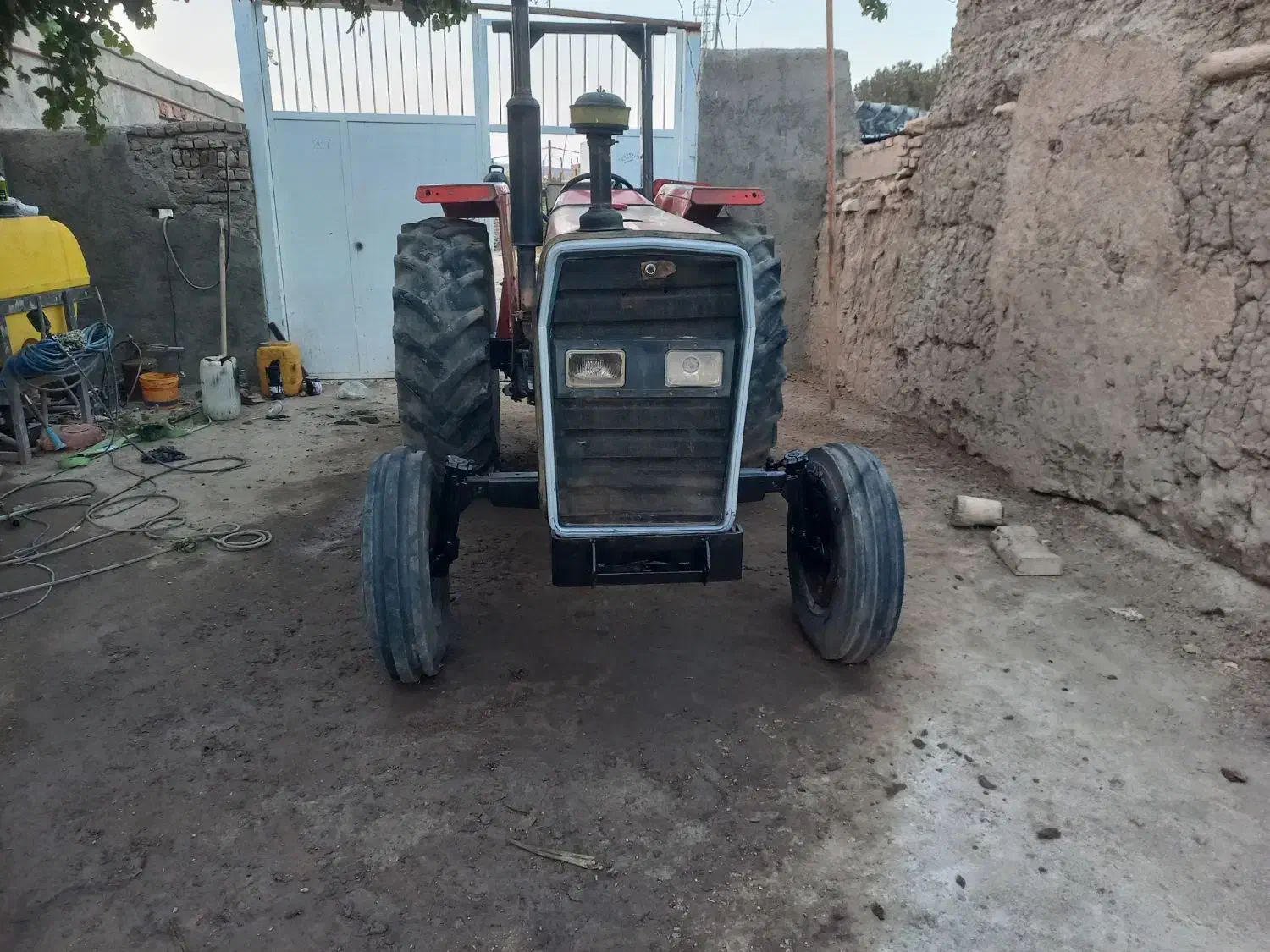 تراکتور۲۸۵مدل۸۵|خودرو سنگین|هلالی, |دیوار