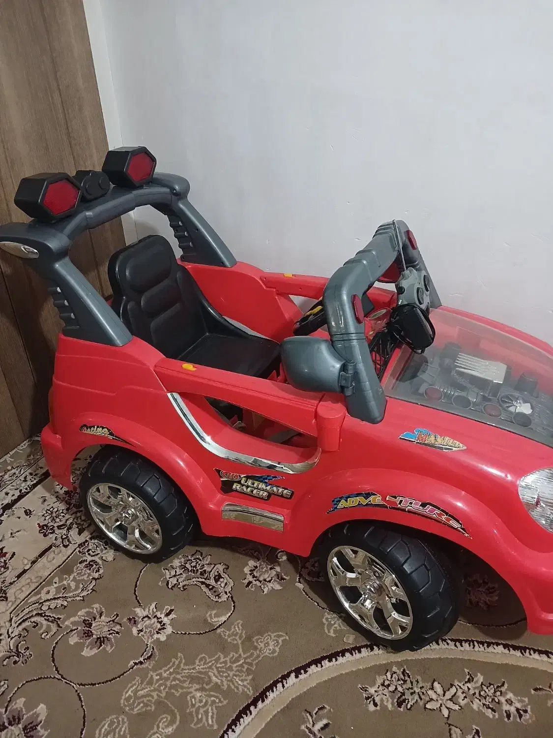 ماشین شارژی|اسباب‌بازی بچه|میاندوآب, |دیوار