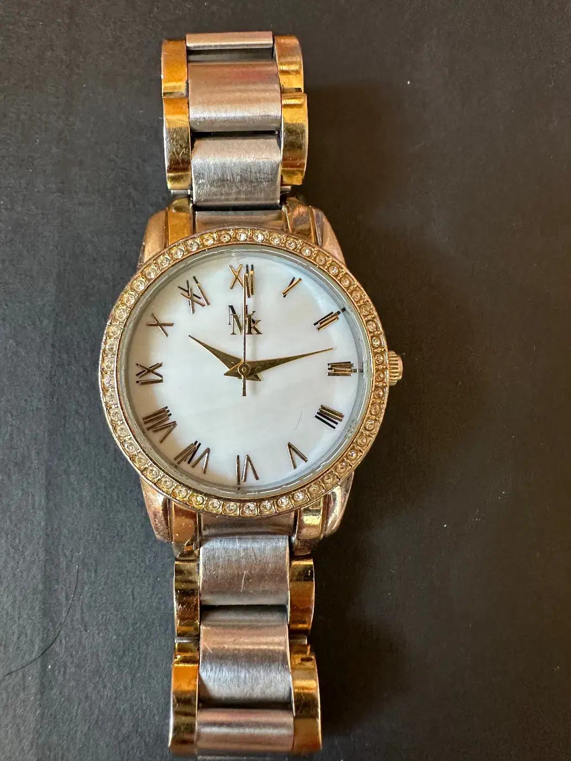 ساعت زنانه|ساعت|مشهد, کوه سنگی|دیوار