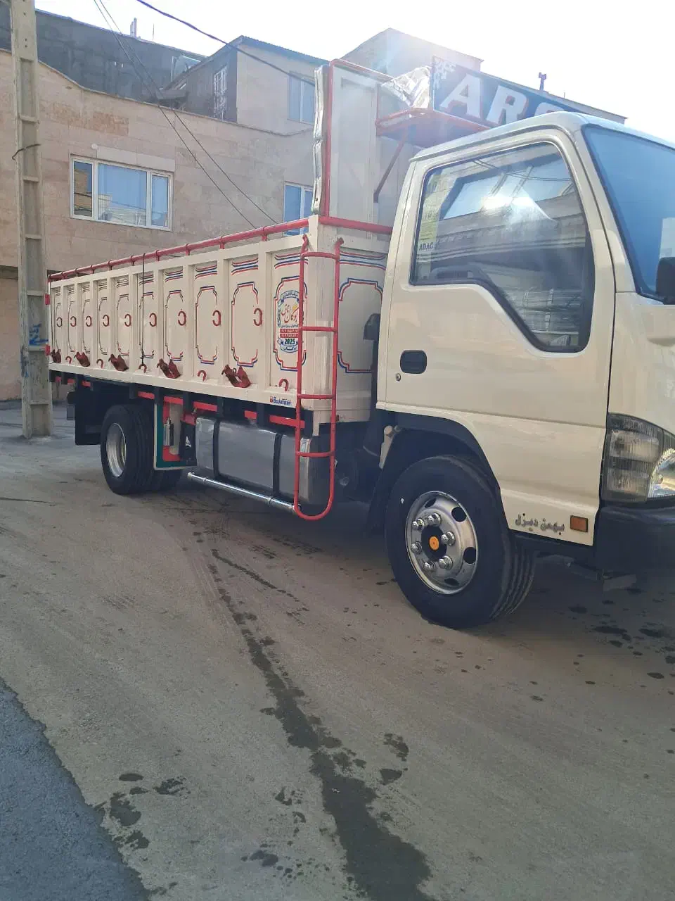 ایسوزو ‌‌۶‌ تن ۸۹‌نیمه‌دوم‌ ای‌بی اس عطیقه|خودرو سنگین|مریوان, |دیوار