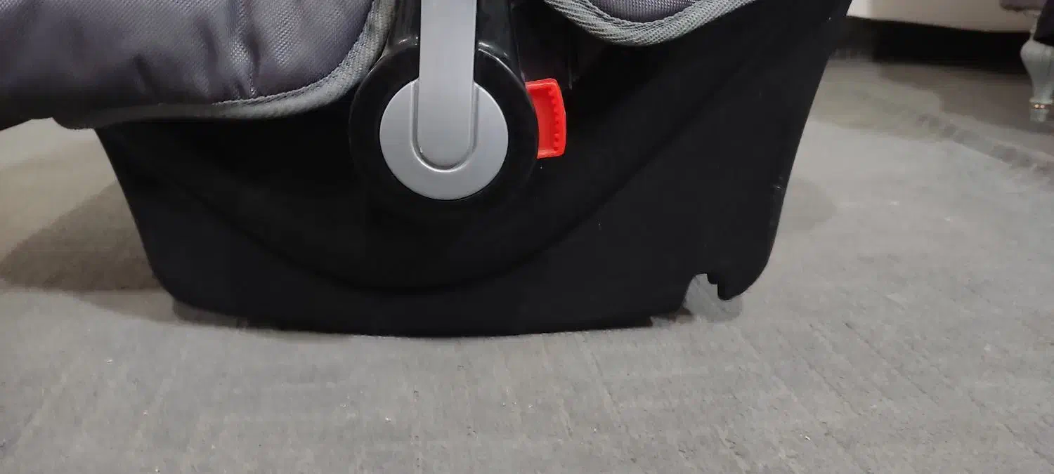 صندلی ماشین و نی نی لالای|کالسکه و لوازم جانبی|بجنورد, |دیوار