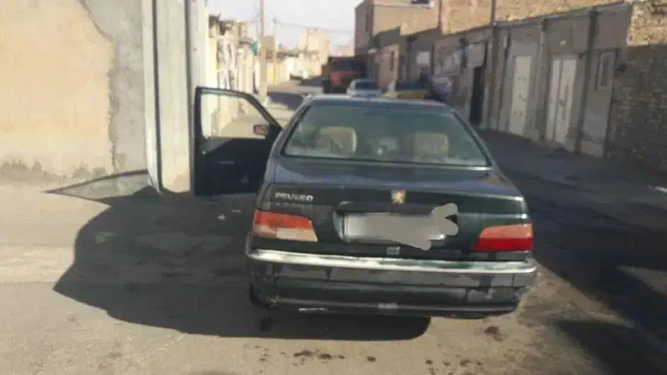 پژو مدل ۸۰ دورنگ بدون ضربه یا گریسی|خودرو سواری و وانت|روداب, |دیوار