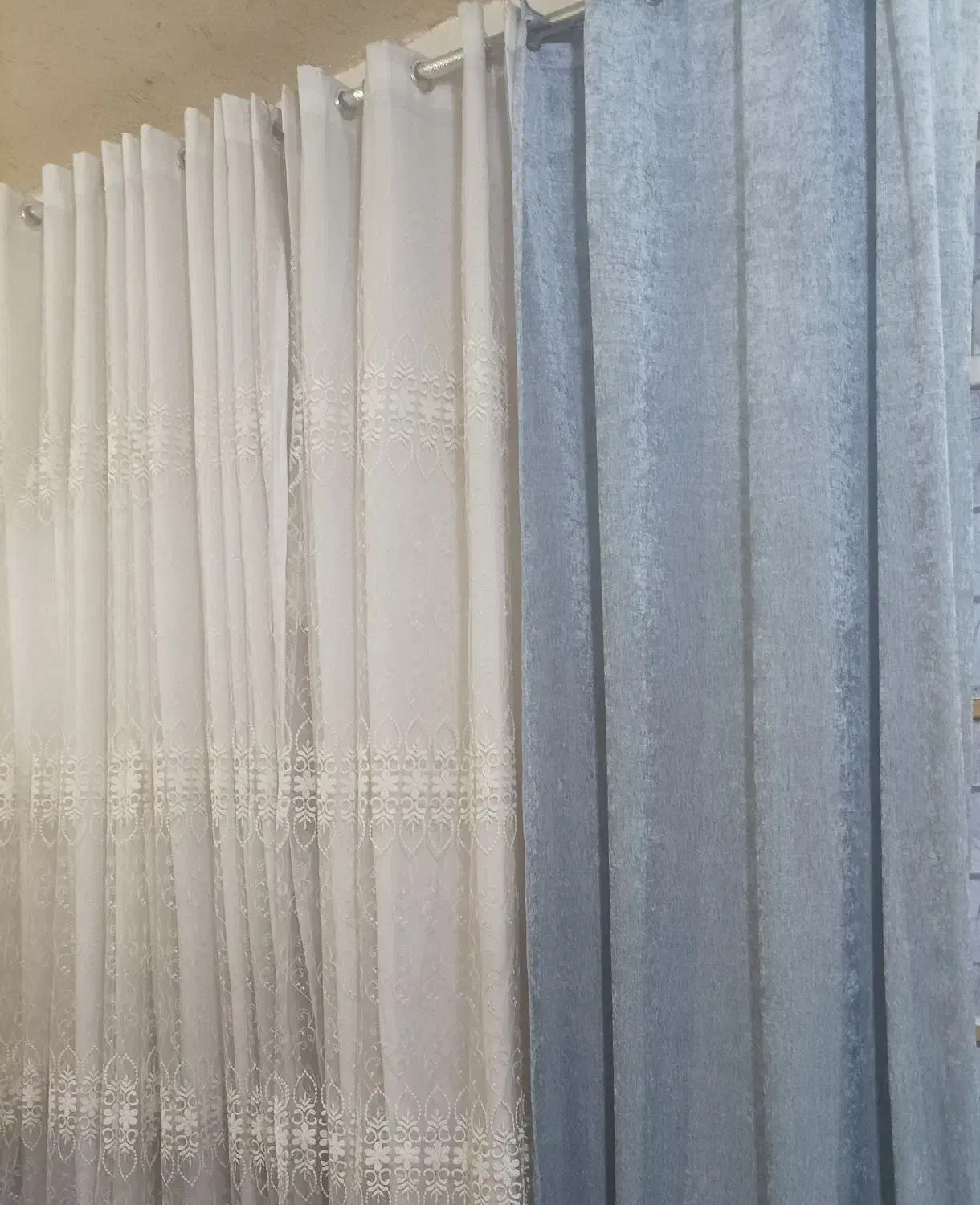 پرده مخمل طوسی روشن|پرده، رانر، رومیزی|بندر ماهشهر, |دیوار