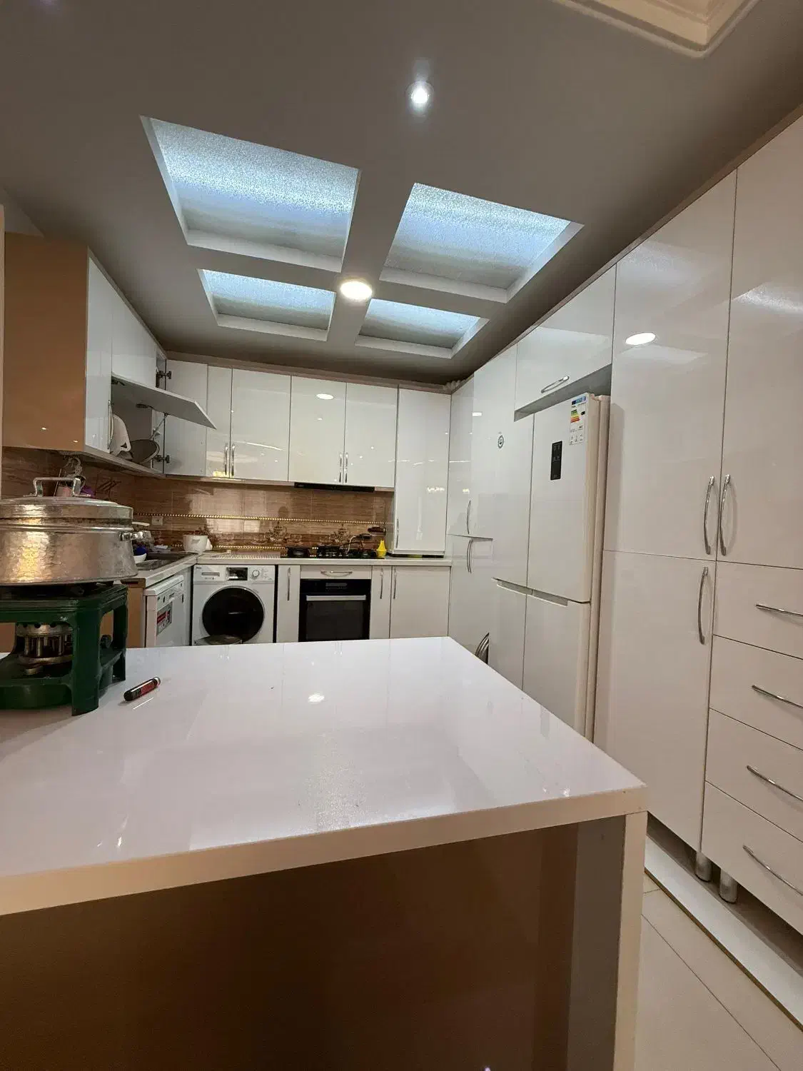 فروش آپارتمان ۱۴۳متری،خوش نقشه،فول امکانات|فروش آپارتمان|فیروزکوه, |دیوار