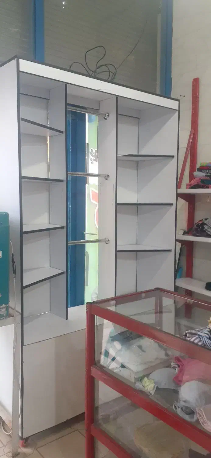 کاملا سالم وبدون هیچ شکستگی یا مشکلی|فروشگاه و مغازه|تاکستان, |دیوار