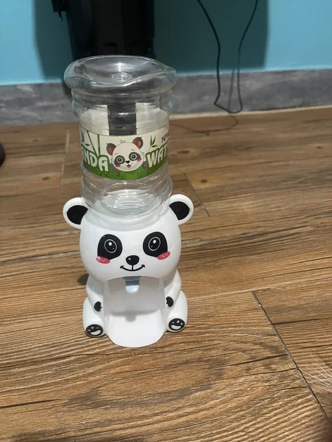 اسباب بازی|اسباب‌بازی بچه|ساری, |دیوار