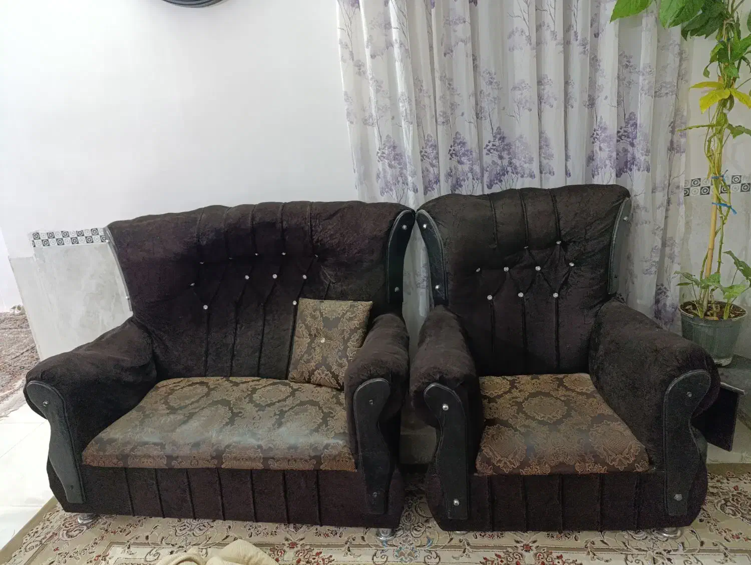 مبل هفت نفره|مبلمان خانگی و میز عسلی|نیشابور, ده حلاج|دیوار