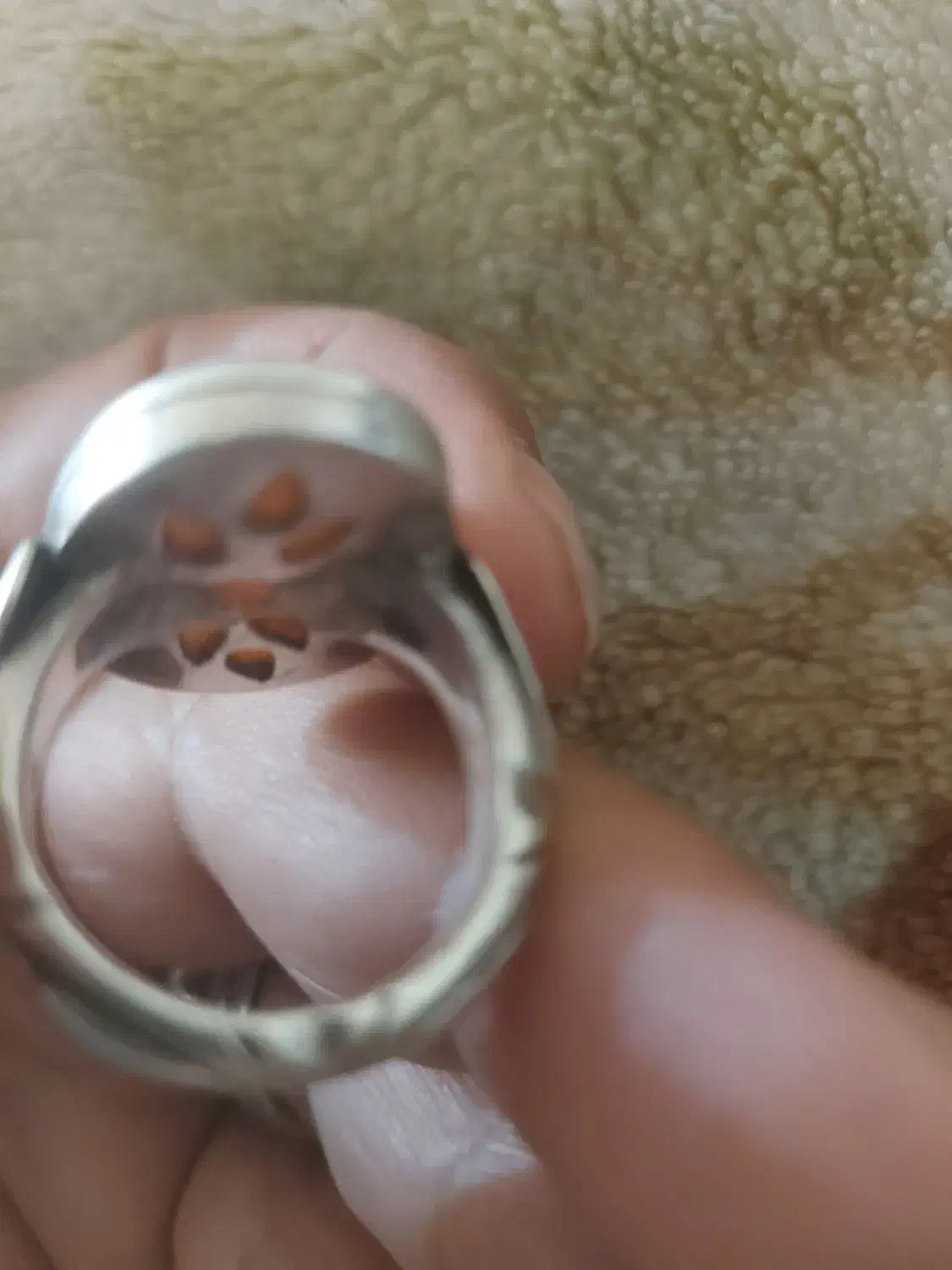 عقیق  کهنه از مهره قدیمی تراش شده|جواهرات|سرعین, |دیوار