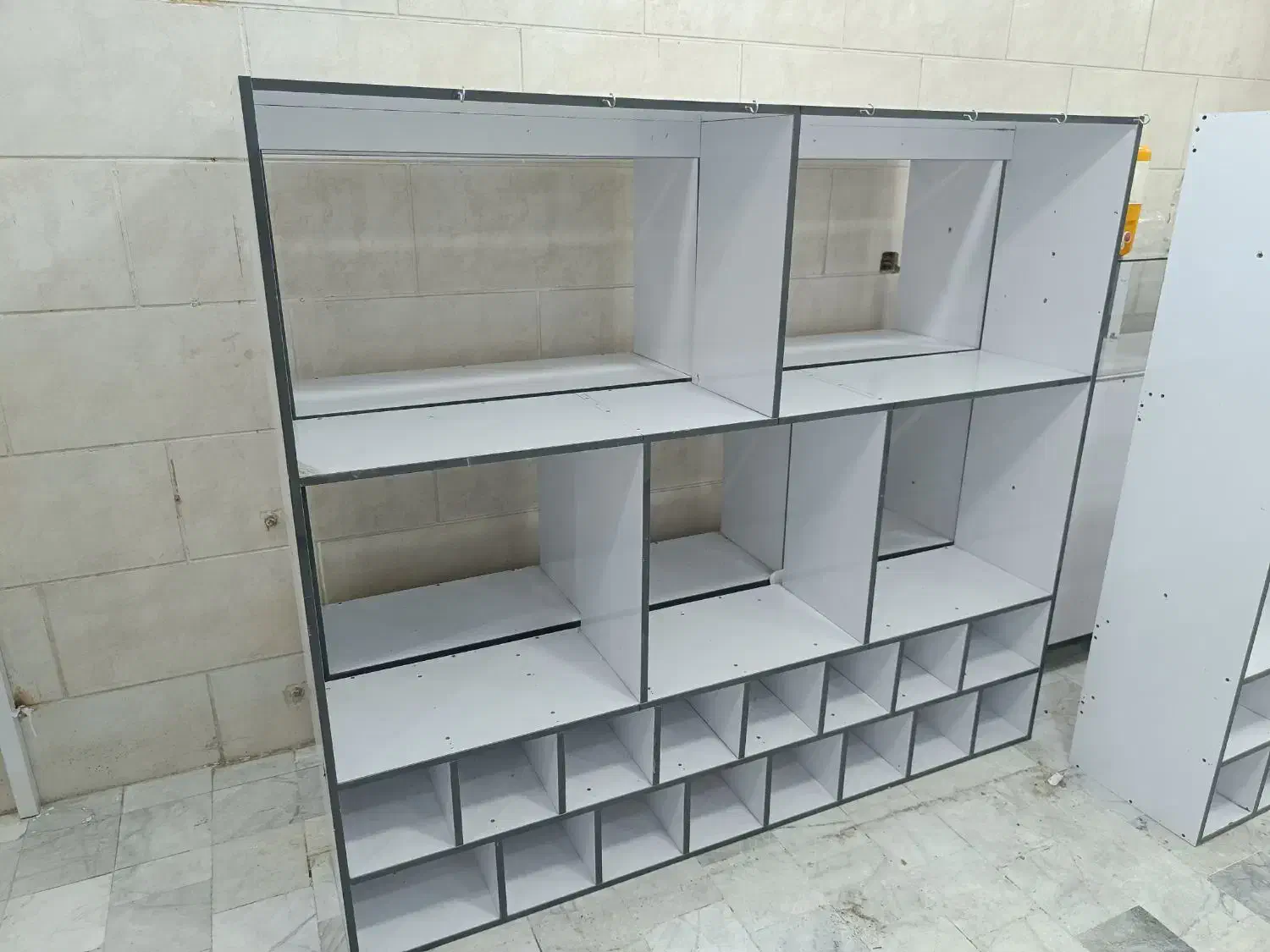 فروش قفسه|کتابخانه، شلف، قفسه‌های دیواری|شیراز, فرگاز|دیوار