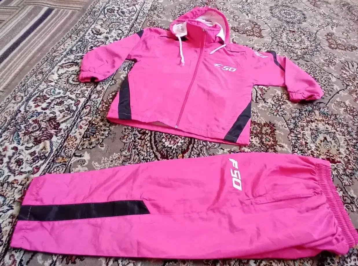 لباس ورزشی دخترانه|کفش و لباس بچه|سمنان, |دیوار