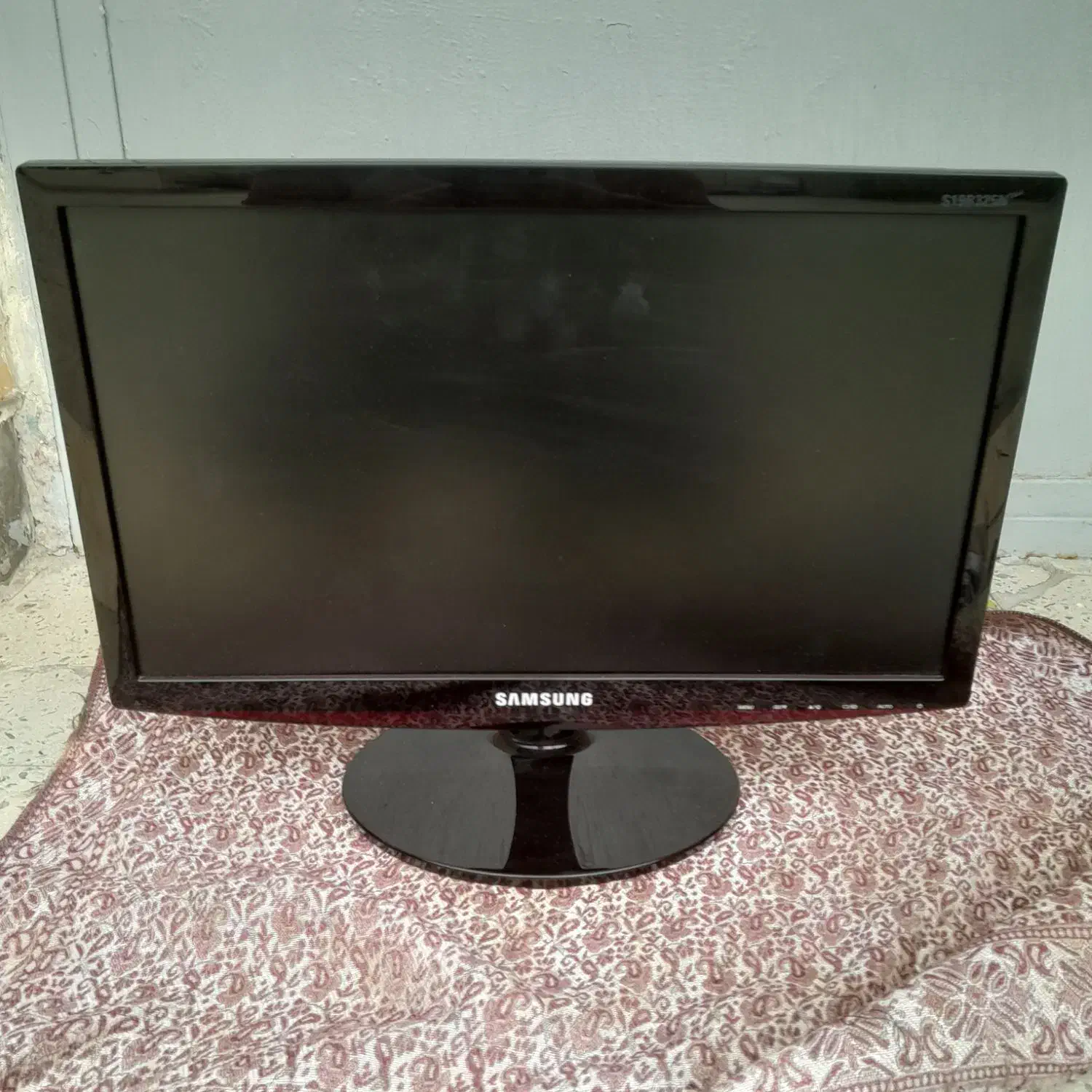 مانیتورسامسونگ|قطعات و لوازم جانبی رایانه|قدس, شهرک صنعتی زاگرس|دیوار