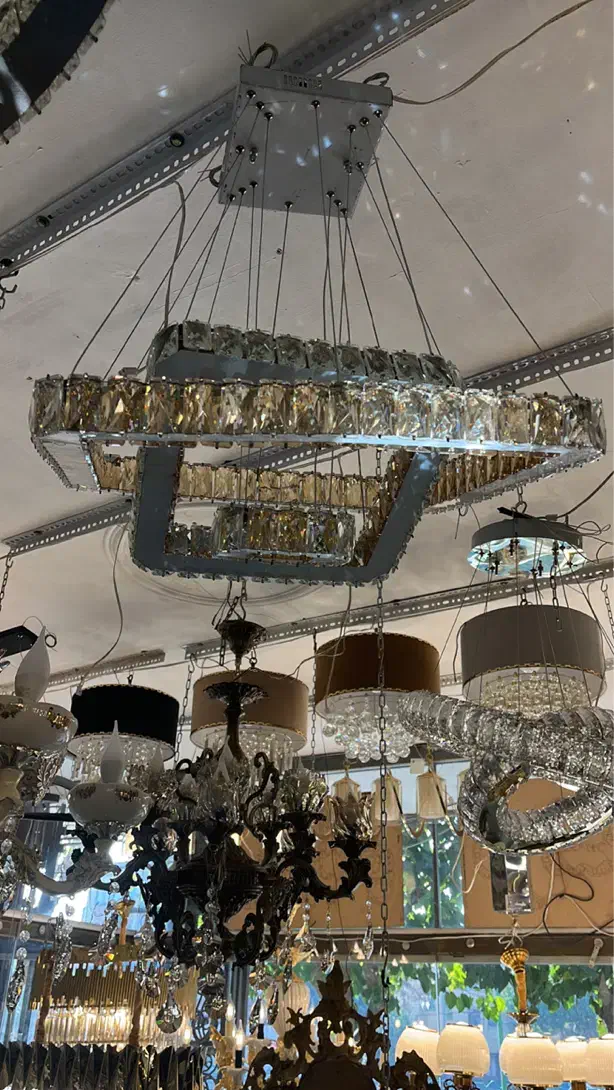 انواع لوستر در تولیدی لوستر سلطنتی offf|لوستر و چراغ آویز|اصفهان, شهرک کاوه|دیوار