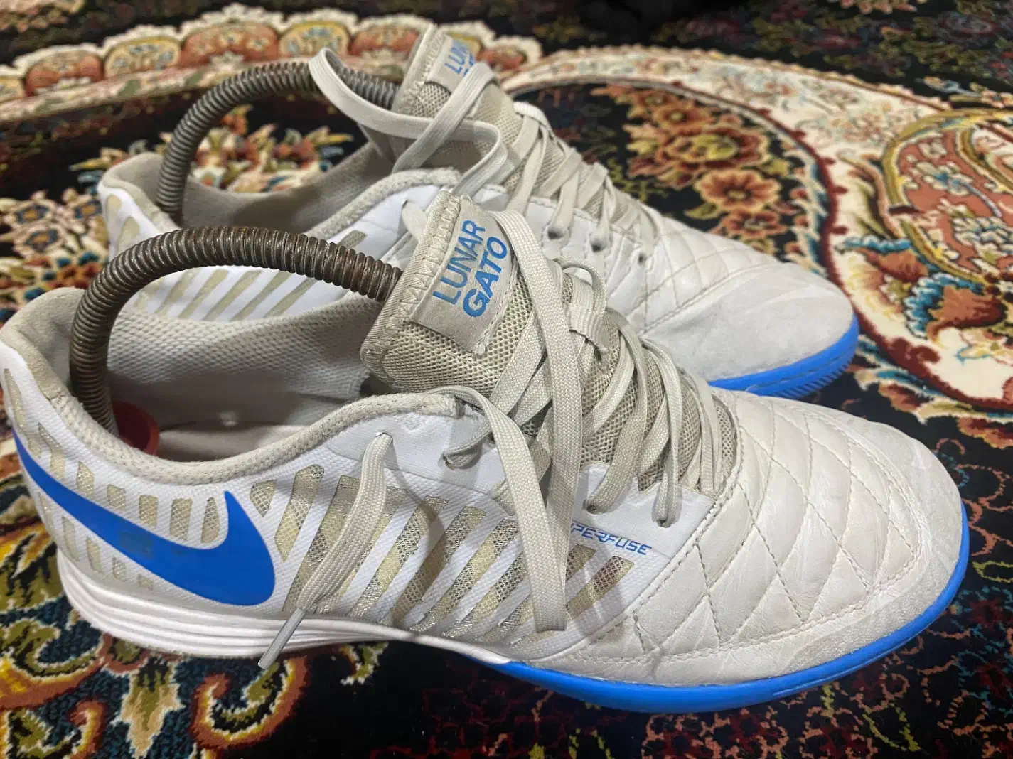 فروش کتونی سالنی لونار گتو اورجینال|کیف، کفش، کمربند|عباسآباد, |دیوار