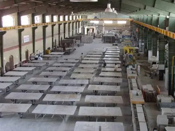 استخدام فروشنده و بلاگر کارخانه سنگبری|استخدام بازاریابی و فروش|خمینیشهر, |دیوار