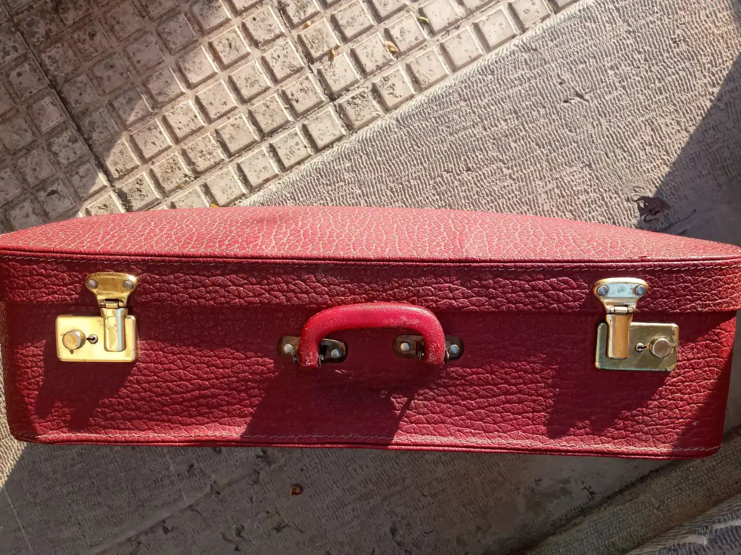 چمدان قدیمی عتیقه|کلکسیون اشیاء عتیقه|تهران, ایوانک|دیوار