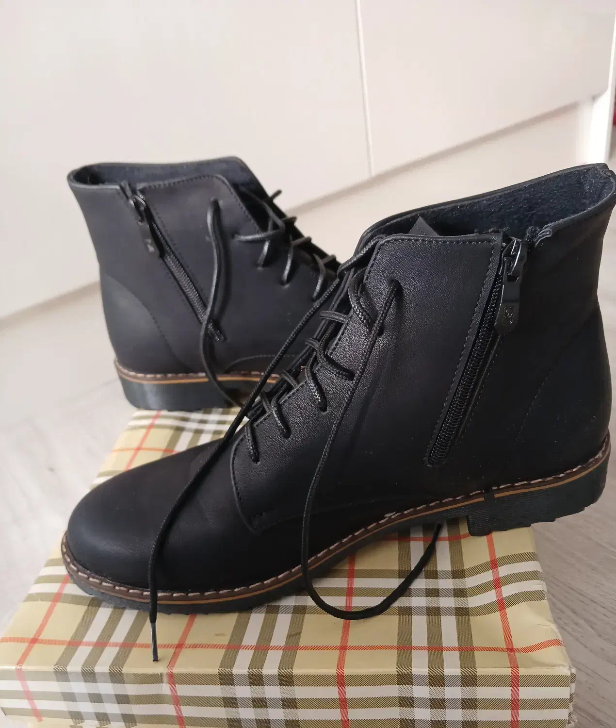 نیم بوت سایز ۳۹|کیف، کفش، کمربند|اراک, |دیوار