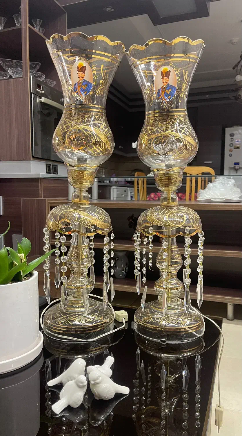 شمعدان لاله شاه عباسی|لوستر و چراغ آویز|اصفهان, سپاهان‌شهر|دیوار