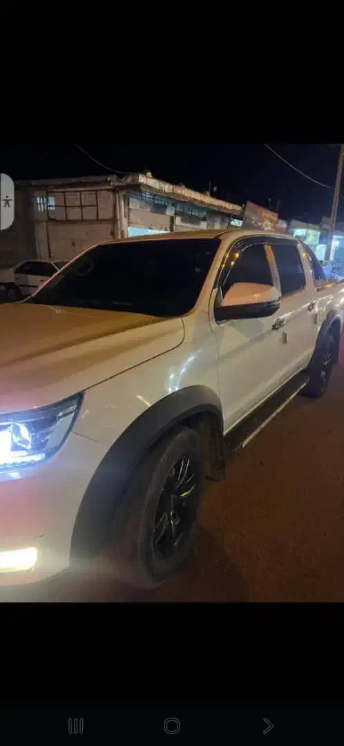 کی ام سی T8|خودرو سواری و وانت|فسا, |دیوار