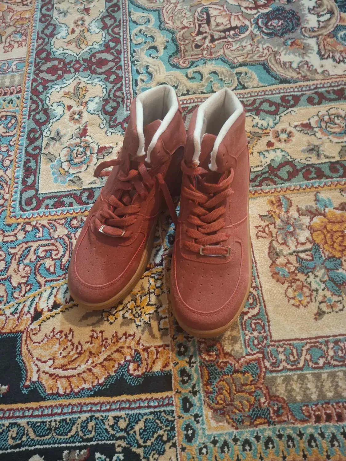 نیم بوت جنس خوب فقط 400|کیف، کفش، کمربند|یاسوج, |دیوار