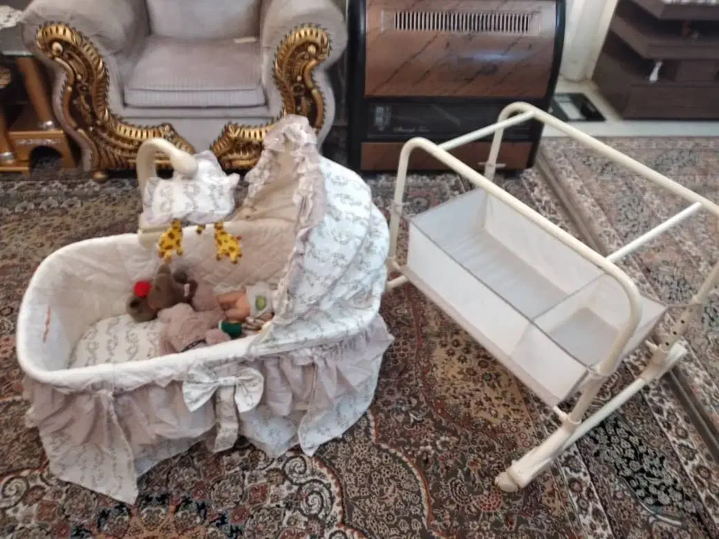 تخت موزیکال|تخت و صندلی بچه|ماهدشت, |دیوار