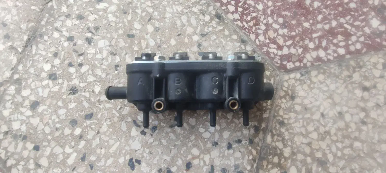 سوزن و ریل گاز ساینا دوگانه|قطعات یدکی و لوازم جانبی|چرام, |دیوار