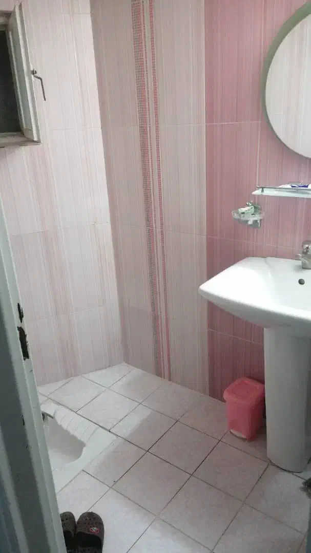 آپارتمان دوخوابه متراژ ۱۱۲متر پارکینگ و انباری|اجارهٔ آپارتمان|شیراز, شهرک والفجر|دیوار