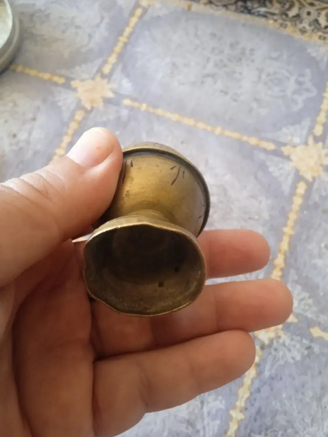 گلدان یا شبیه گلدان زیرخاکی|کلکسیون اشیاء عتیقه|زاهدان, |دیوار