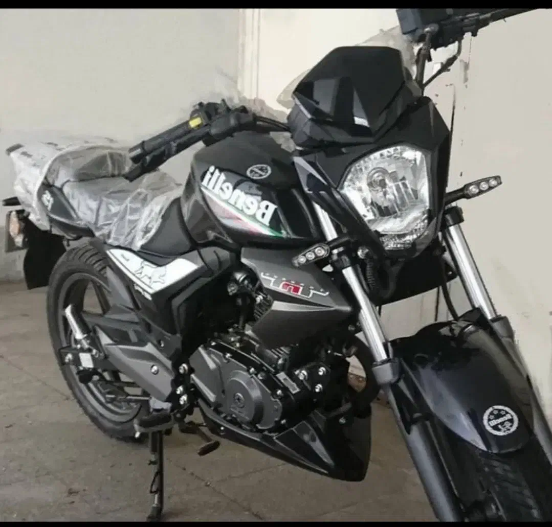 بنلی 150 مشابه صفر|موتورسیکلت|لاهیجان, کوی خزر|دیوار