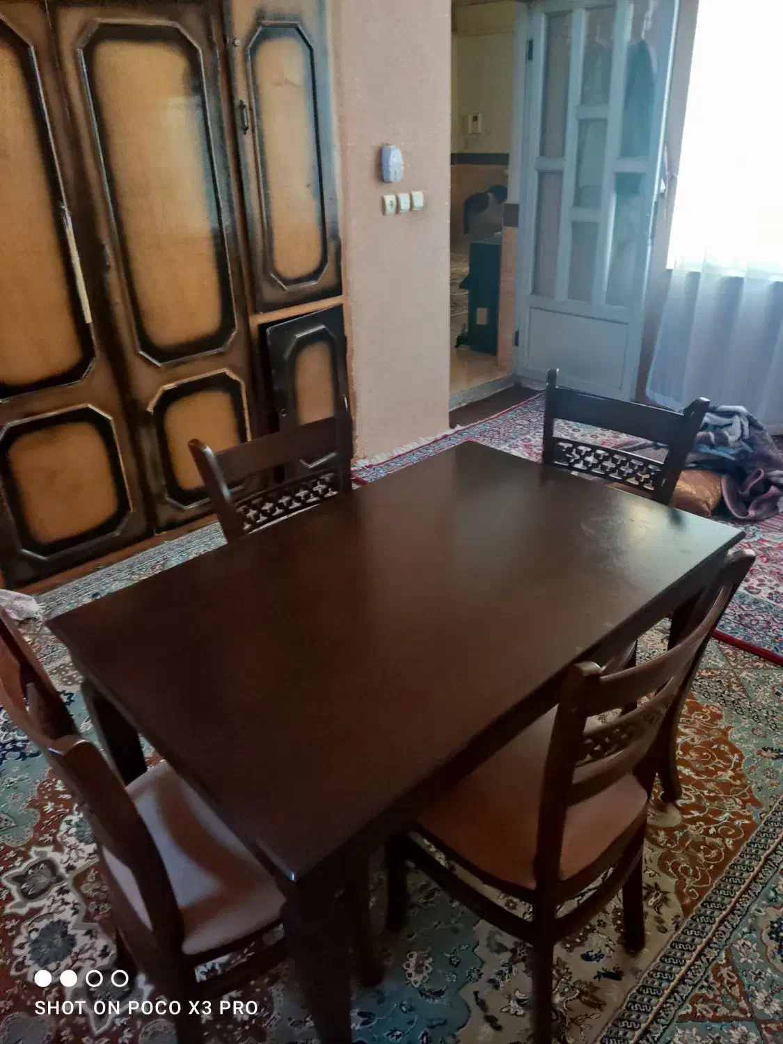 فروش میز ناهار خوری ۴ نفره|میز و صندلی غذاخوری|سرخنکلاته, |دیوار