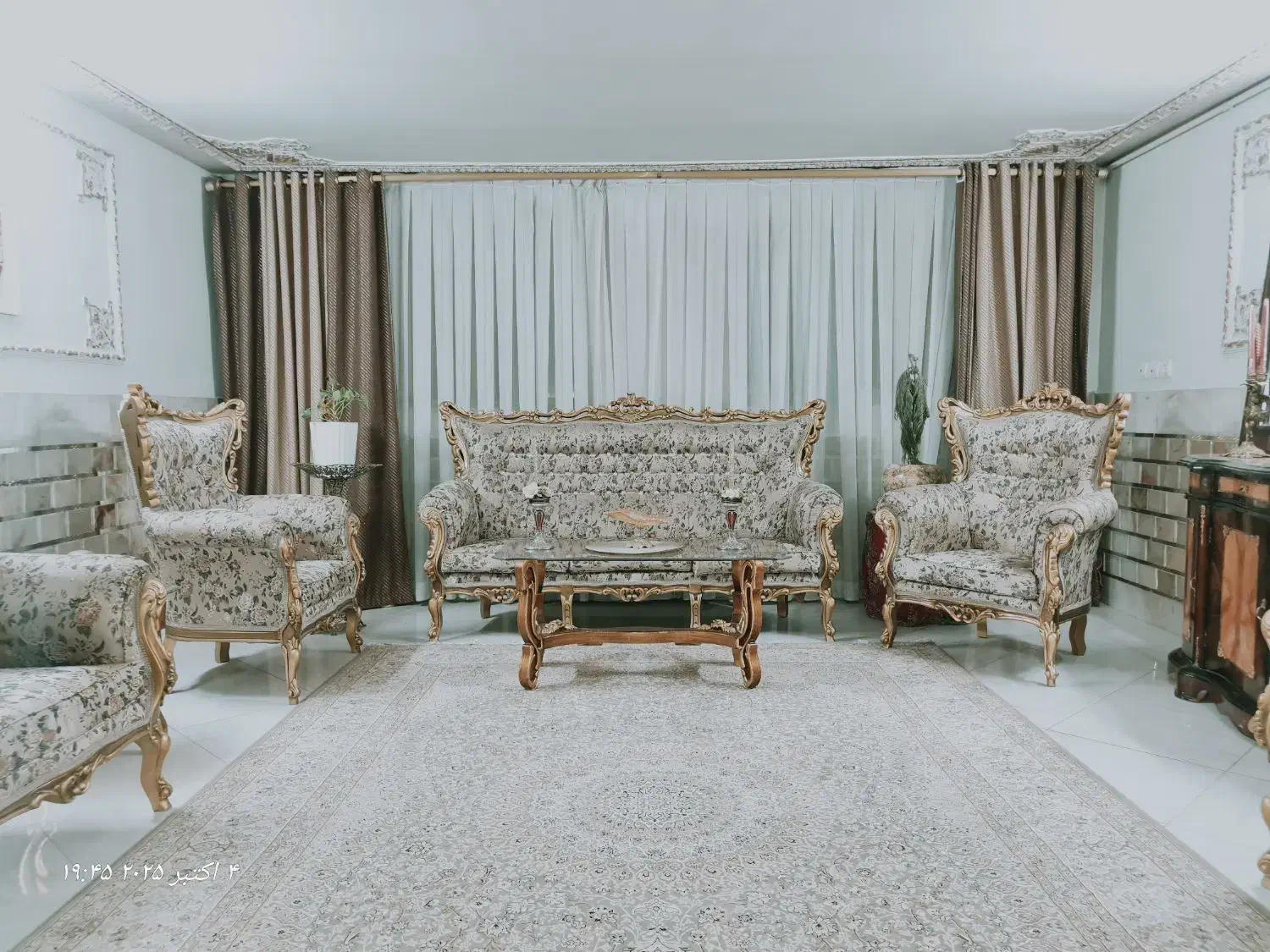 مبل ۹نفره|مبلمان خانگی و میز عسلی|اسلام‌شهر, مطهری|دیوار