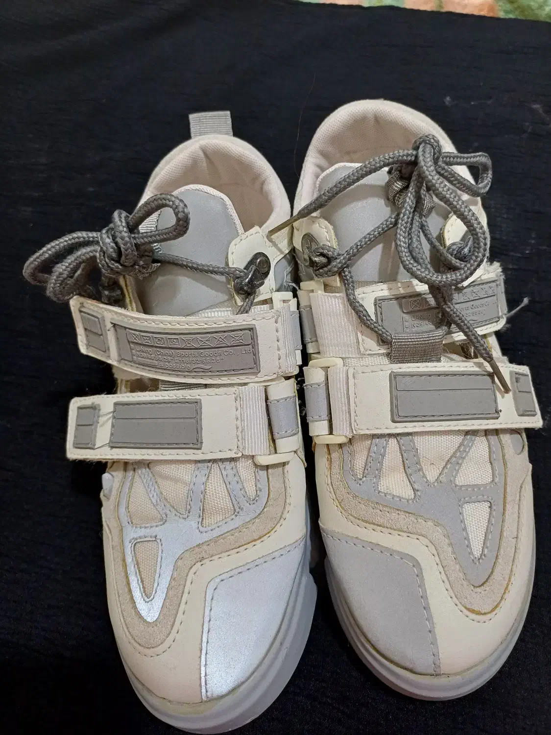 فروش یک جفت کفش|کیف، کفش، کمربند|شیراز, شهرک نیروی انتظامی|دیوار