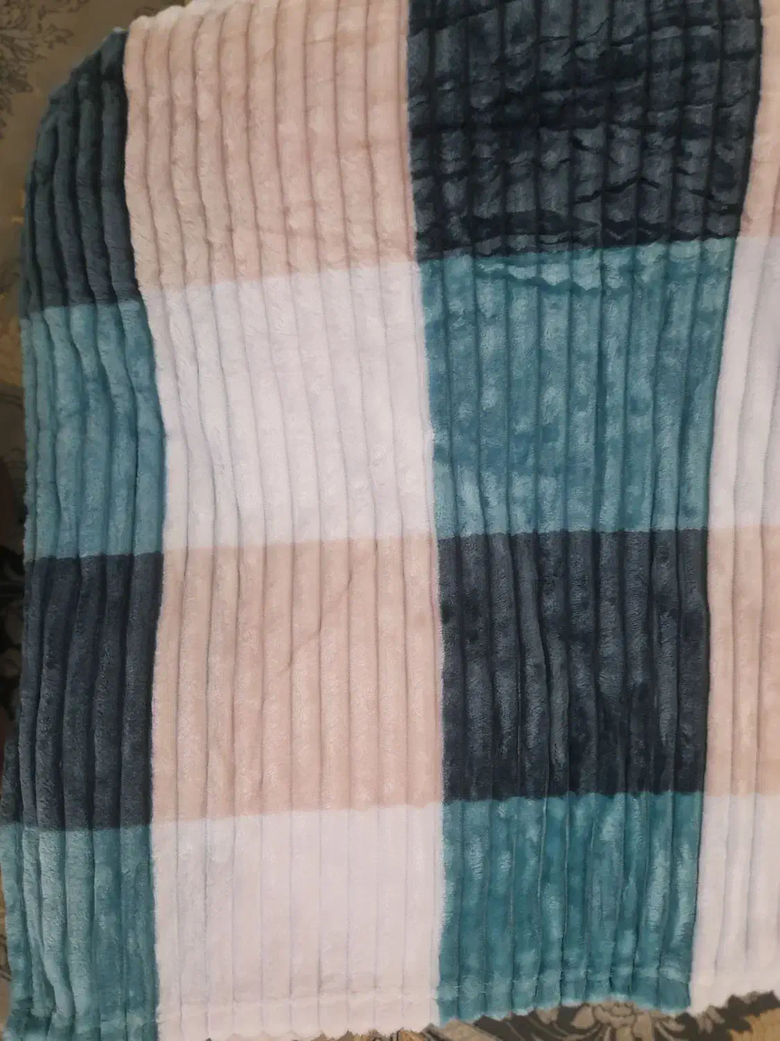 پتو مسافرتی|رختخواب، بالش، پتو|دورود, |دیوار