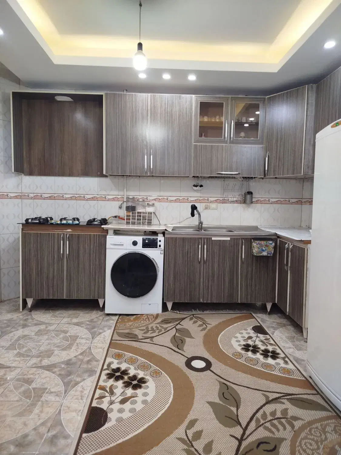 فروش واحد روبروی تپه|فروش آپارتمان|اقبالیه, |دیوار