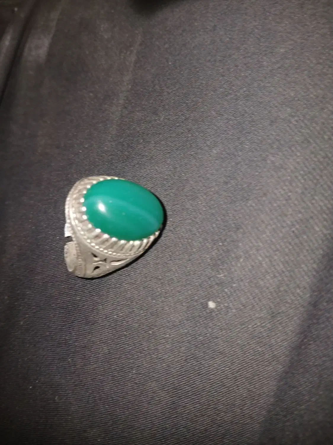 انگشتر نقره  نگین سنگ عقیق سبز|جواهرات|چهارباغ, |دیوار